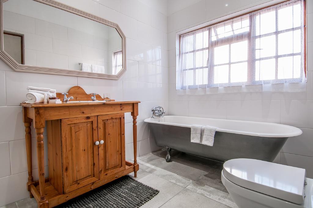 Lenore Guest House Port Elizabeth Buitenkant foto